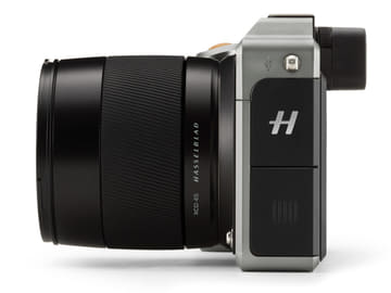 ハッセルブラッド、中判ミラーレスカメラ「X1D」を発表 - デジカメ Watch