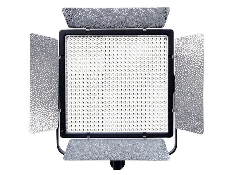 光束1万ルーメン超の撮影用LEDライト - デジカメ Watch