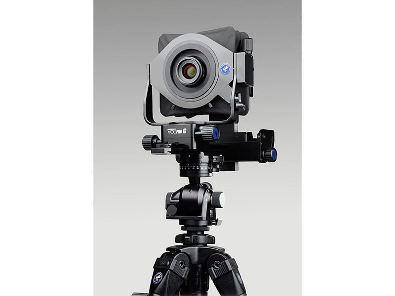 デジタルカメラでアオリ撮影を可能にする「ホースマンVCC PRO G