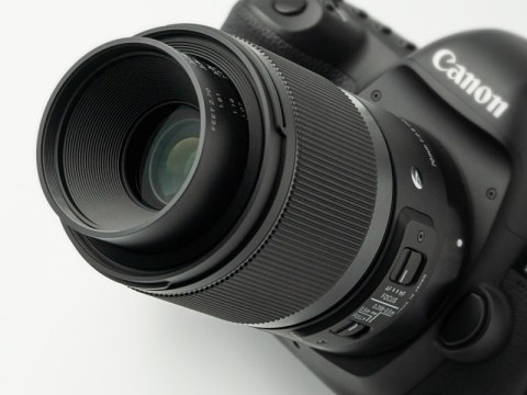 SIGMA 70mm F2.8 DG MACRO | Art」ソニー用の発売日が決定 - デジカメ