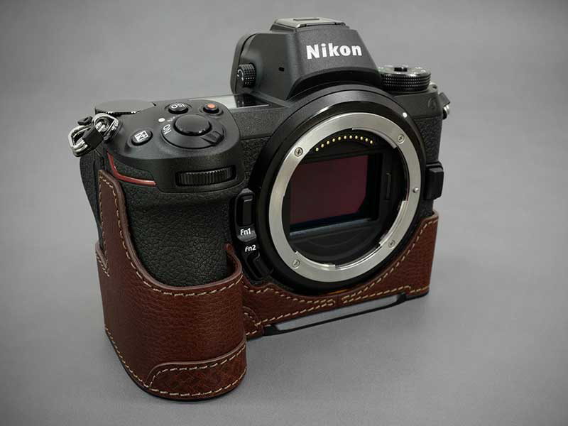 Nikon Z用イタリアンレザーカメラケース - デジカメ Watch