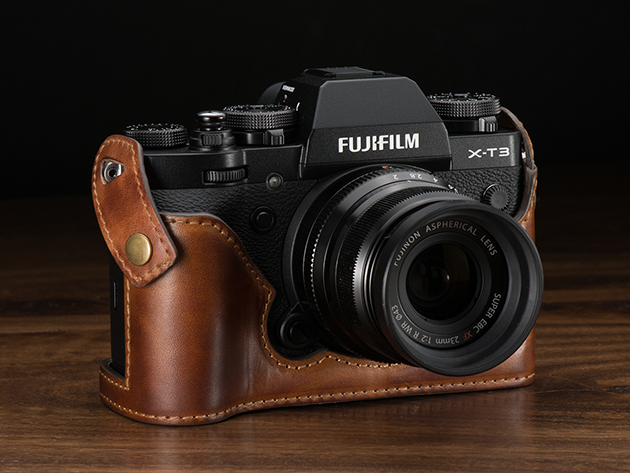 FUJIFILM X-T3専用のハーフケース - デジカメ Watch