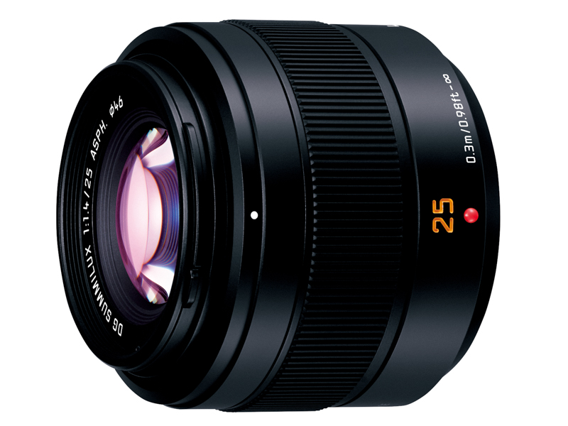 パナソニック、大口径単焦点レンズ「LEICA DG SUMMILUX 25mmF1.4」をII