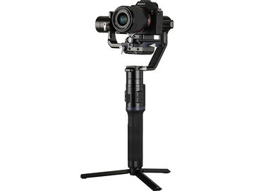 DJI、ミラーレスカメラ用片手3軸ジンバル「Ronin-SC」 - デジカメ Watch