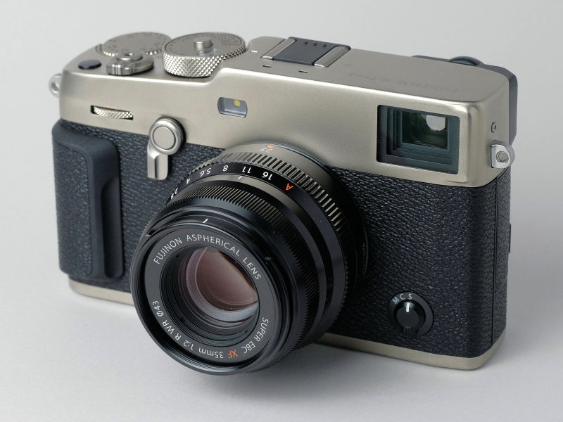 FUJIFILM X-Pro3 ボディ DRブラック　カメラストラップ付き