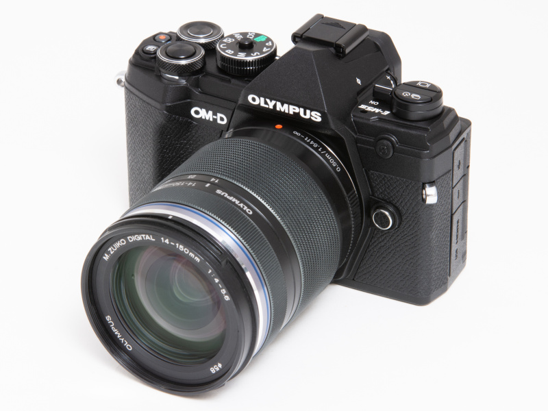 新製品レビュー：OLYMPUS OM-D E-M5 Mark III（実写編）　フラッグシップ機のエッセンスを凝縮した1台