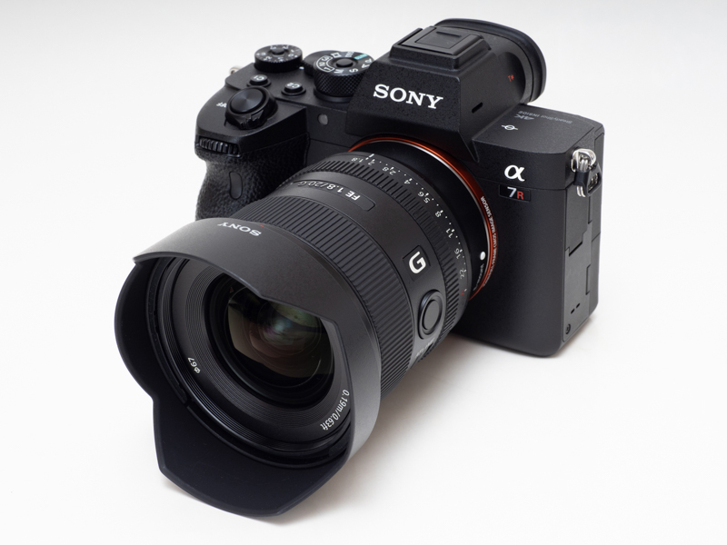 【美品】SONY SEL20F18G α7iii 単焦点レンズ