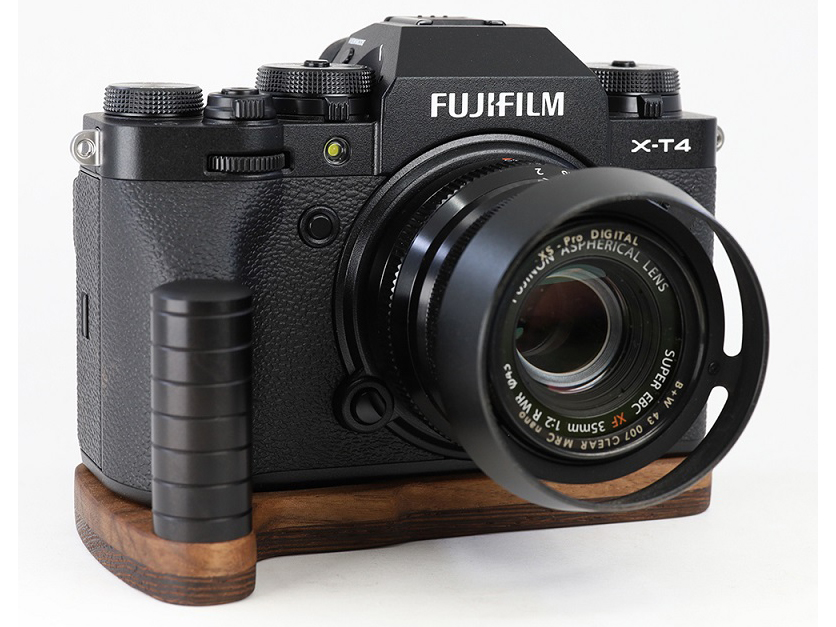 JBカメラデザイン、FUJIFILM X-T4専用の木製カメラベース - デジカメ Watch