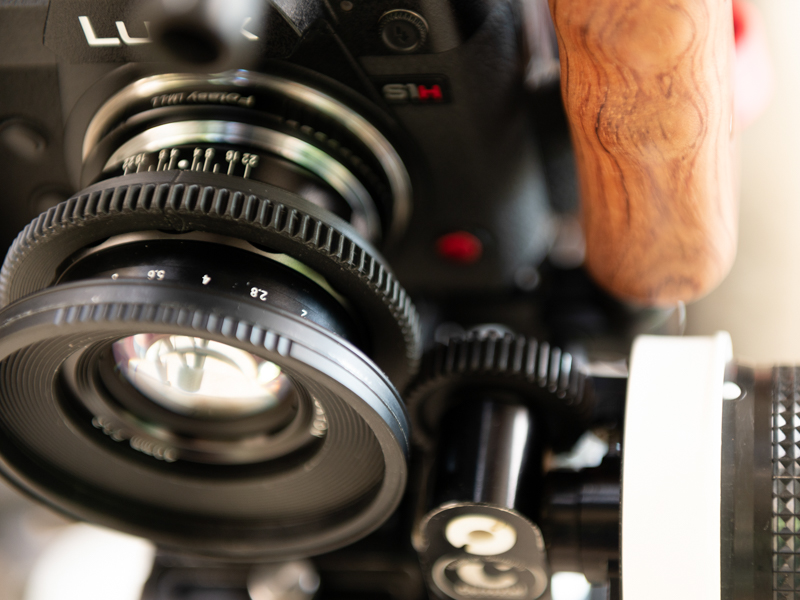 Lily Hill Works、フォクトレンダーVMレンズ用のレンズギア - デジカメ