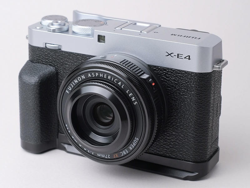 新製品レビュー：FUJIFILM X-E4ファーストインプレッション - デジカメ