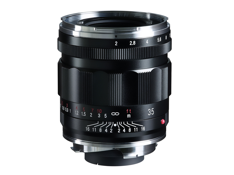 距離計連動のVMマウント版「APO-LANTHAR 35mm F2 Aspherical VM」。3月