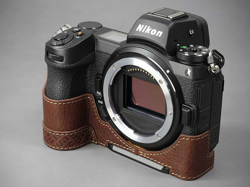 LIM'S Design、「Z 7II」「Z 6II」用のレザーカメラケース - デジカメ