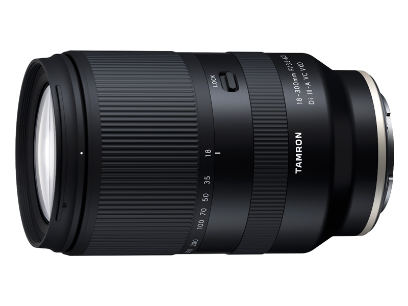 タムロン、ソニーE用のAPS-C高倍率ズームレンズ「18-300mm F/3.5-6.3 Di III-A VC VXD」を9月24日発売。9.6万円  - デジカメ Watch