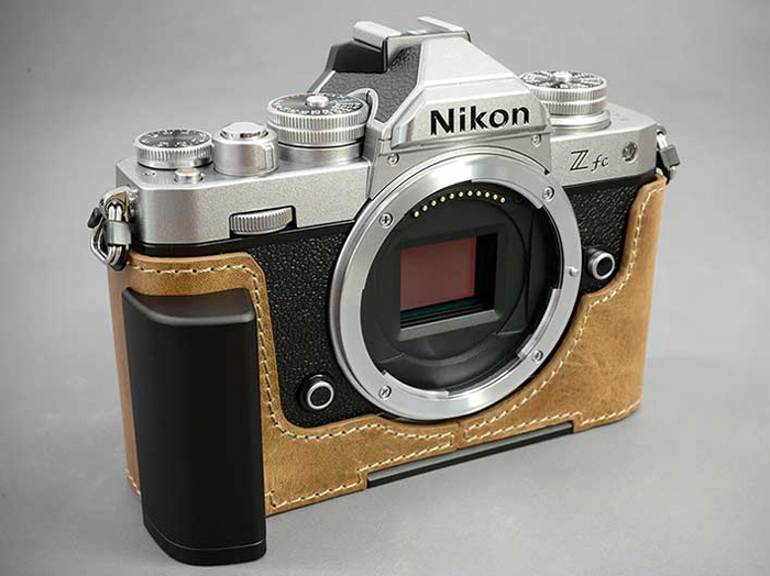 Zfc + 25mmf2.0\u0026フード+本体保護シート+レザーケース + グリップNikon