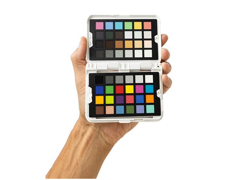 Datacolor、携帯性に優れたカラーチャート「SpyderCheckrPhoto」。1.7