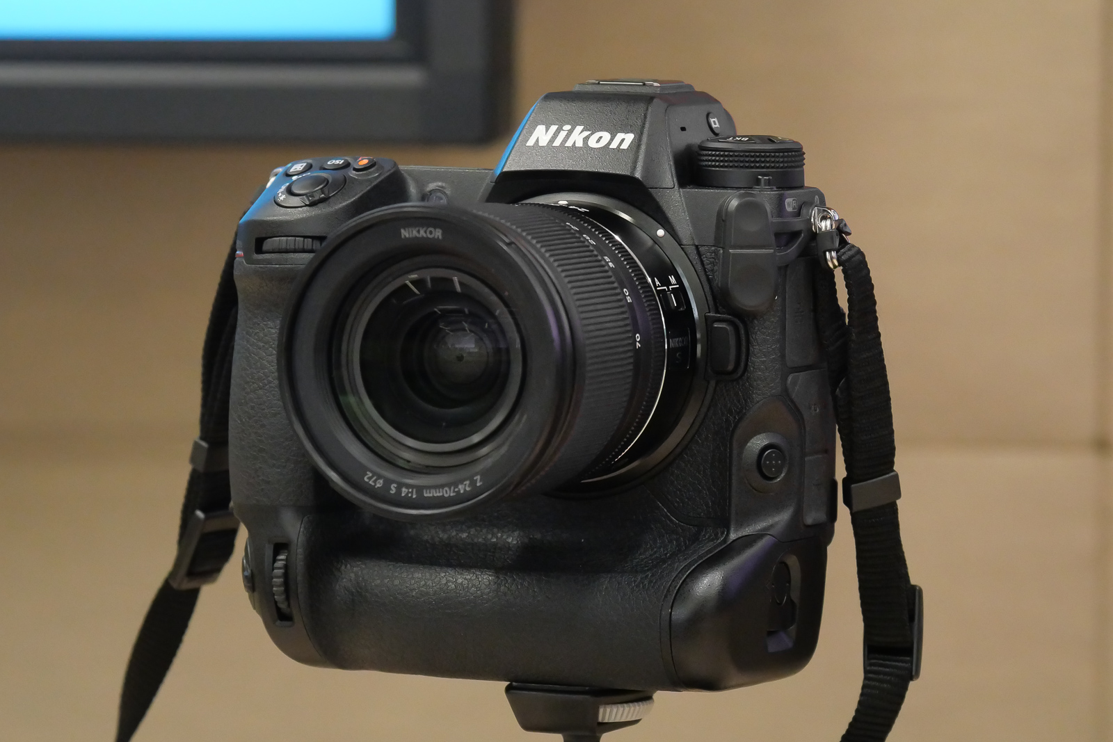 改ざん・不正利用を防げるのか…写真データの信頼性を確保するアドビの