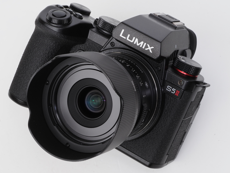 LUMIX S5 II【シャッター数281回】 LUMIX S5 II【シャッター数281回】 - メルカリ
