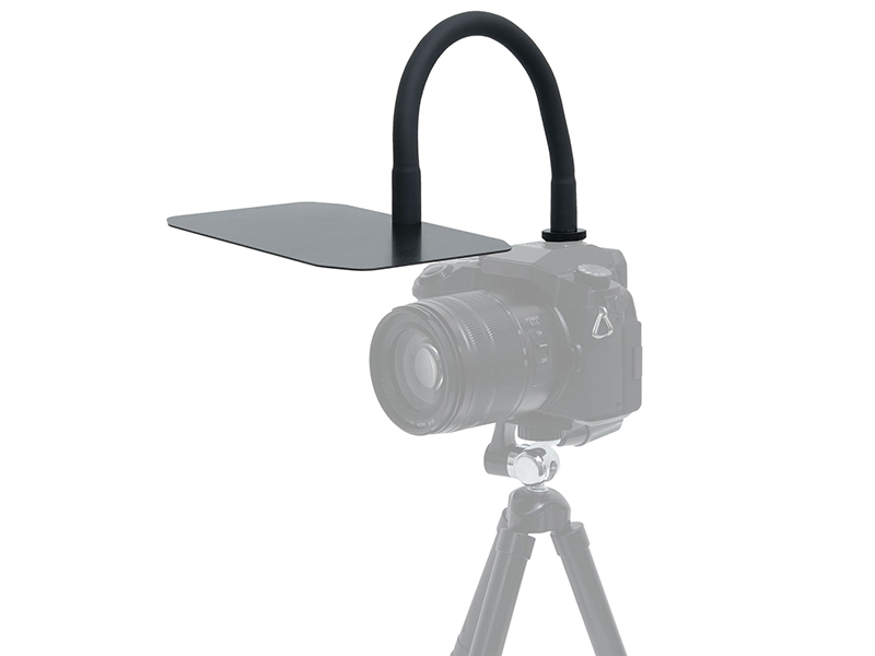 フレキシブルアームを備えたハレ切り用のカーボン製レンズシェード