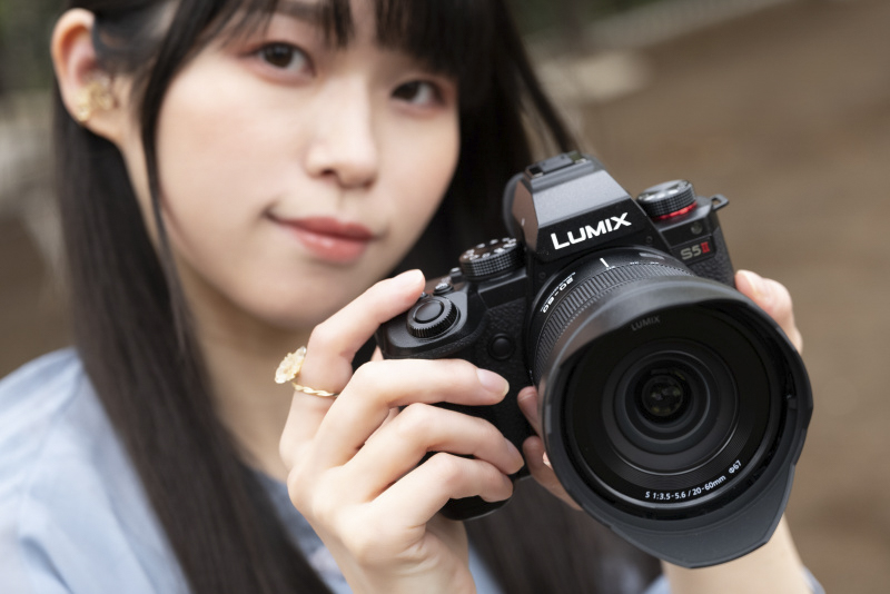 新製品レビュー：画角そのままで“歩き撮り”を補正…LUMIX S5IIの