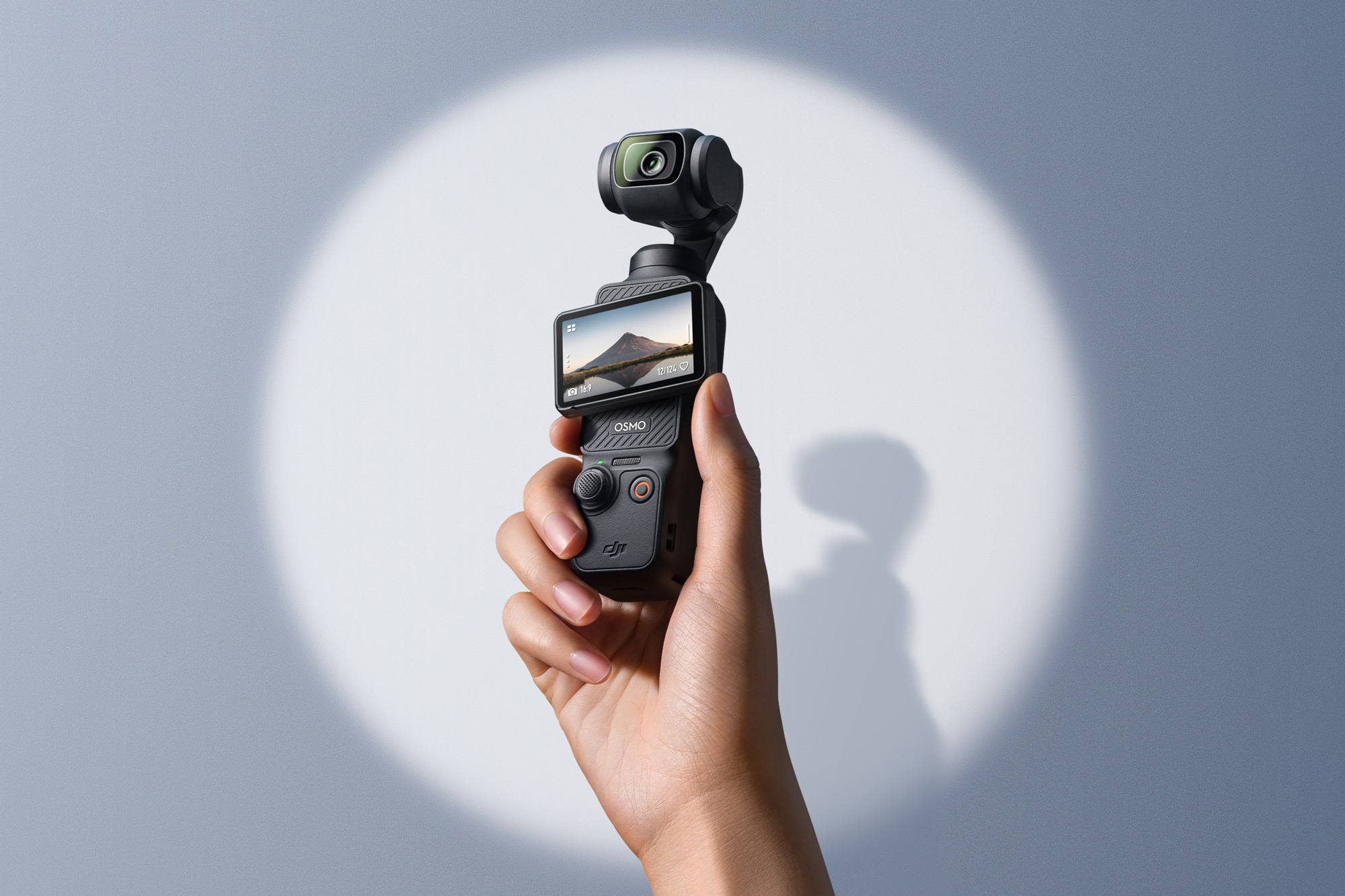 1型センサーになったジンバルカメラ「Osmo Pocket 3」…回転式タッチ
