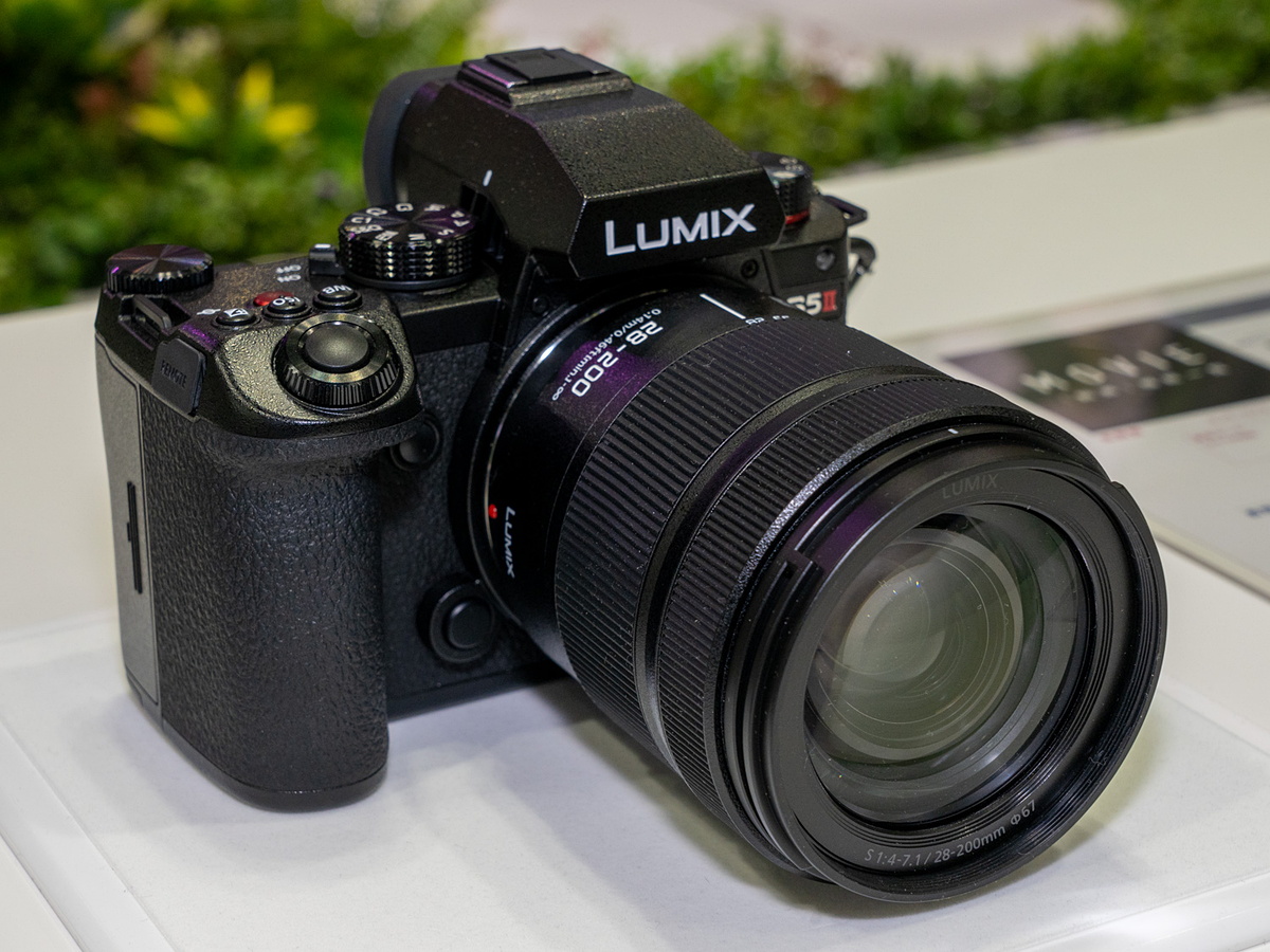 CP+2024】パナソニック、発表直後の高倍率ズームレンズ「LUMIX S 28