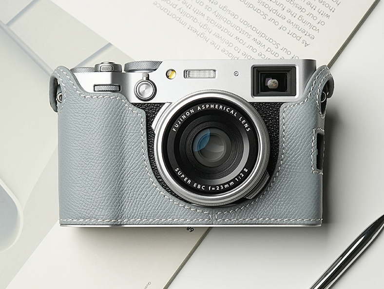 FUJIFILM X100VI用の本革カメラケース 異なる質感・色で計12種類をラインアップ - デジカメ Watch
