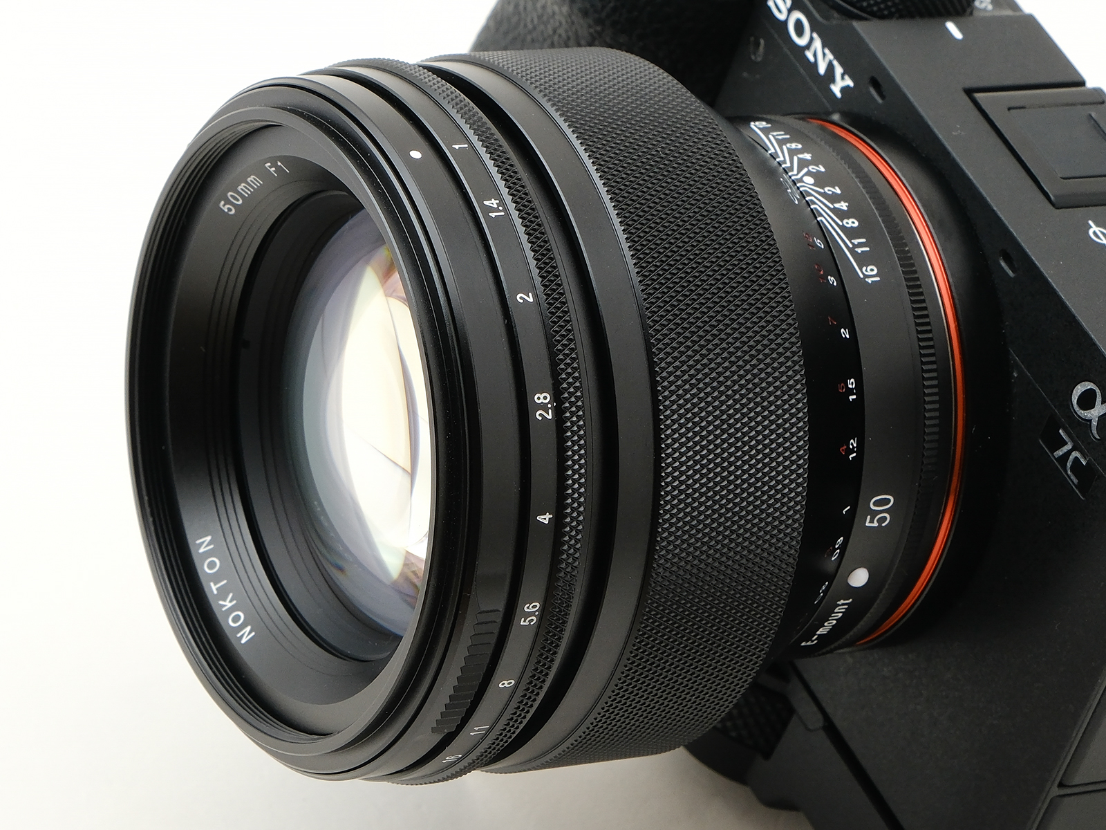 マニュアルレンズギャラリー】NOKTON 50mm F1 Aspherical - デジカメ Watch