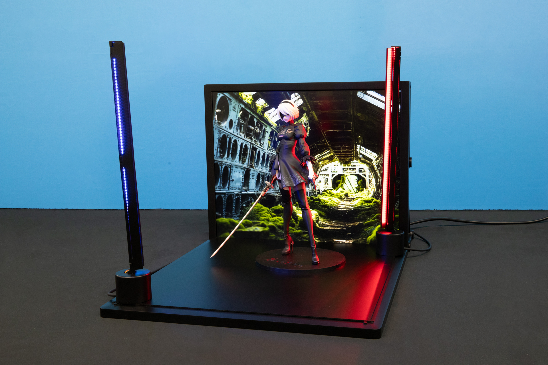 19型ディスプレイを背景に使用するフィギュア・模型向け撮影