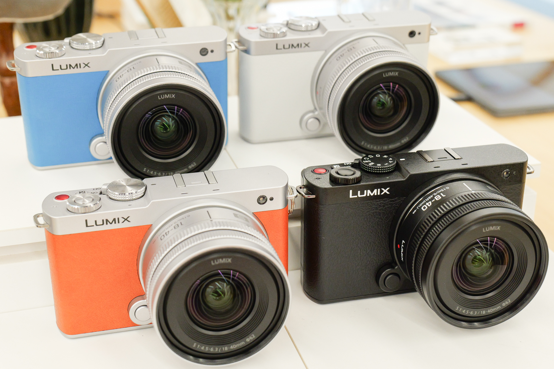 撮る喜びと、持つ喜びを追求…「LUMIX S9」に新色追加で計21 撮る喜びと、持つ喜びを追求…「LUMIX S9」に新色追加で計21