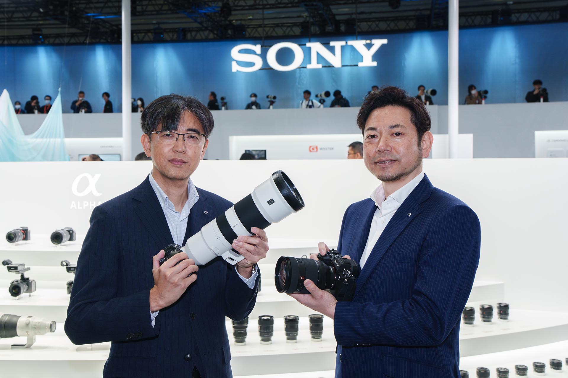 ソニーαの現状と展望を聞く - デジカメ Watch