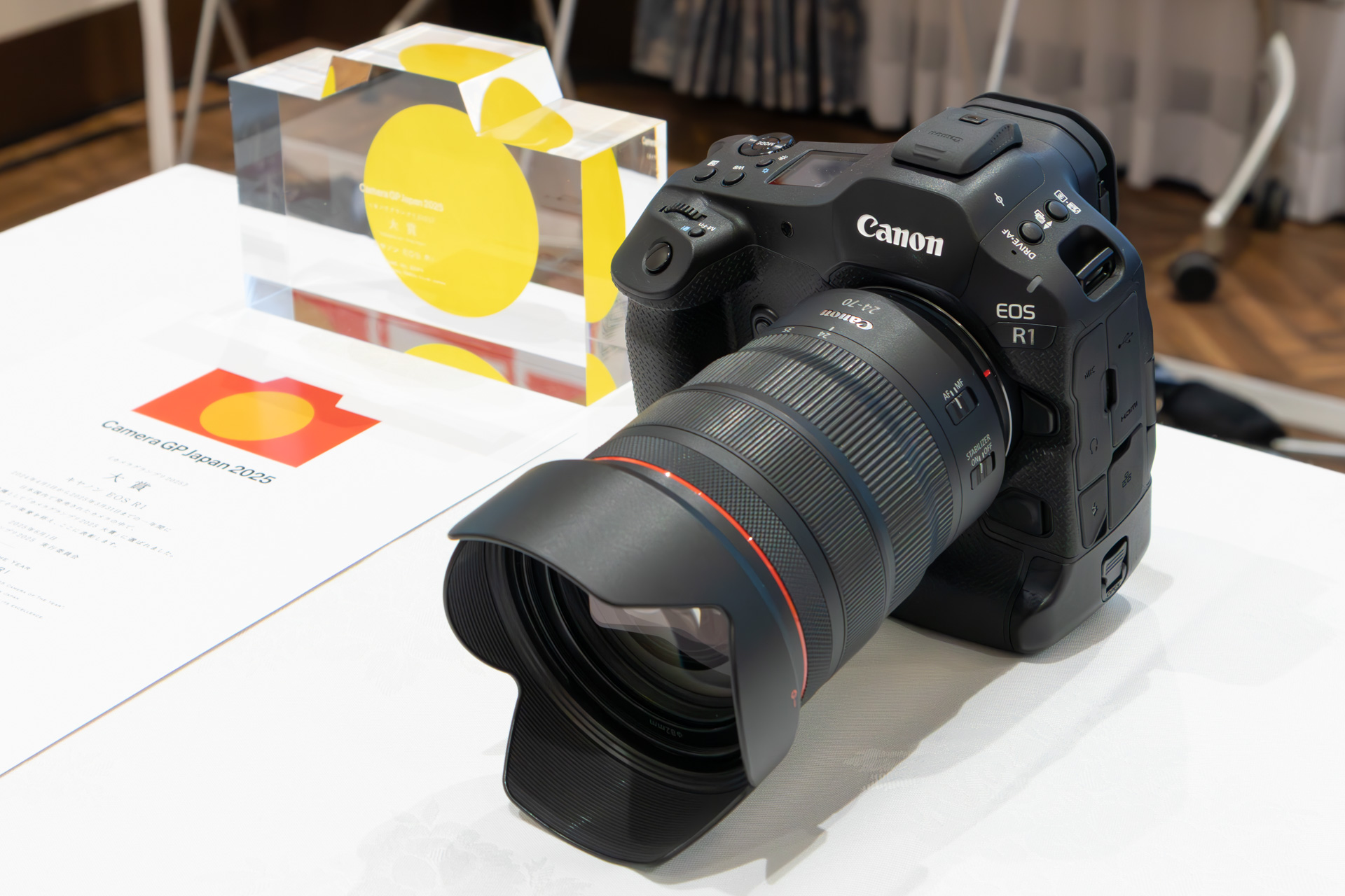 【値下げ】NPSカメラマンベスト　マカオグランプリ50周年記念品 今年は7月26日に東京・御岳山で開催。OM SYSTEMの最新ミラーレス