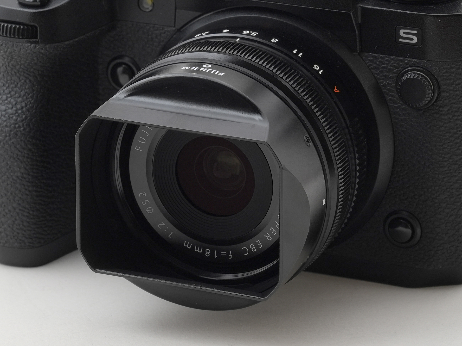 富士フイルム - XF18mmF2R/富士フィルムXマウント 新品)FUJIFILM (フジフイルム) フジノン XF18mm F2 R（商品ID