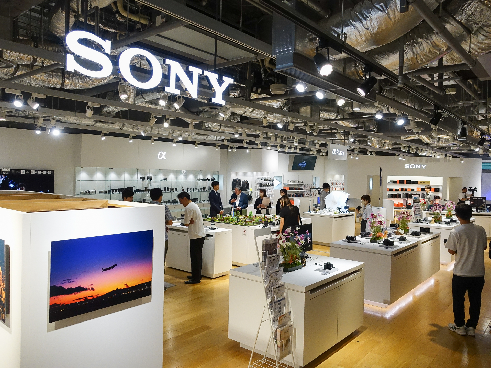 ソニーストア 銀座／福岡天神がリニューアルオープン。“体験”を軸に