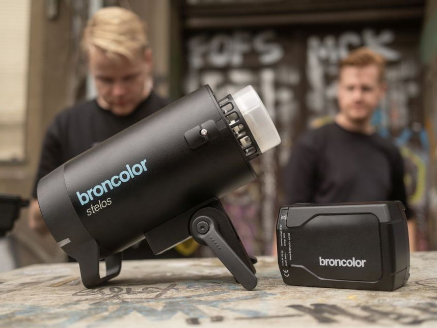 ブロンカラー　モビライト　ストロボ 色温度を変えられるモノブロックストロボ「broncolor Stelos