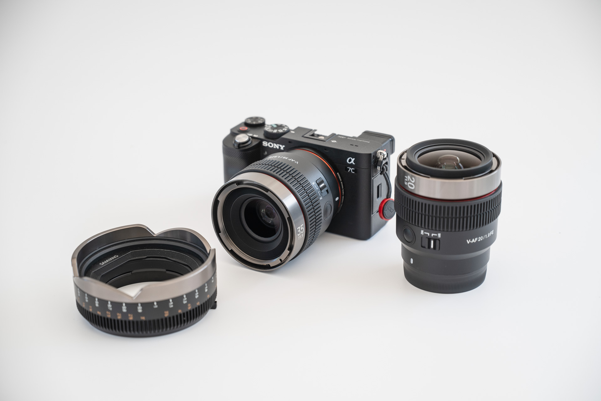 クルマとカメラ、車中泊：星景写真にも最適！フォーカスメモリー搭載