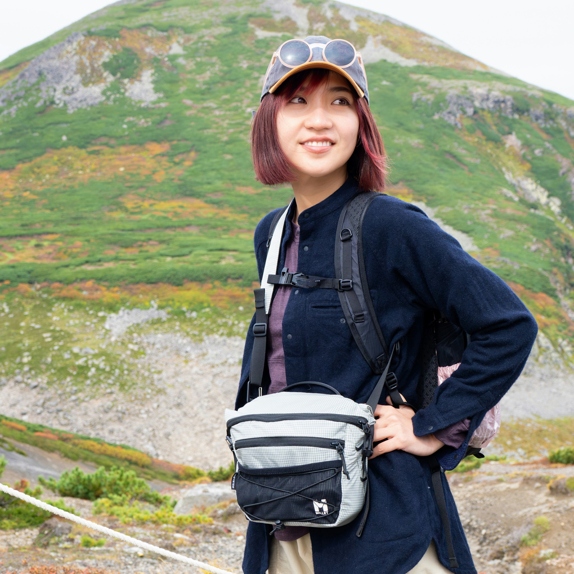 OM SYSTEMとMILLETのコラボバッグ、第2弾はミニマムなショルダーバッグ