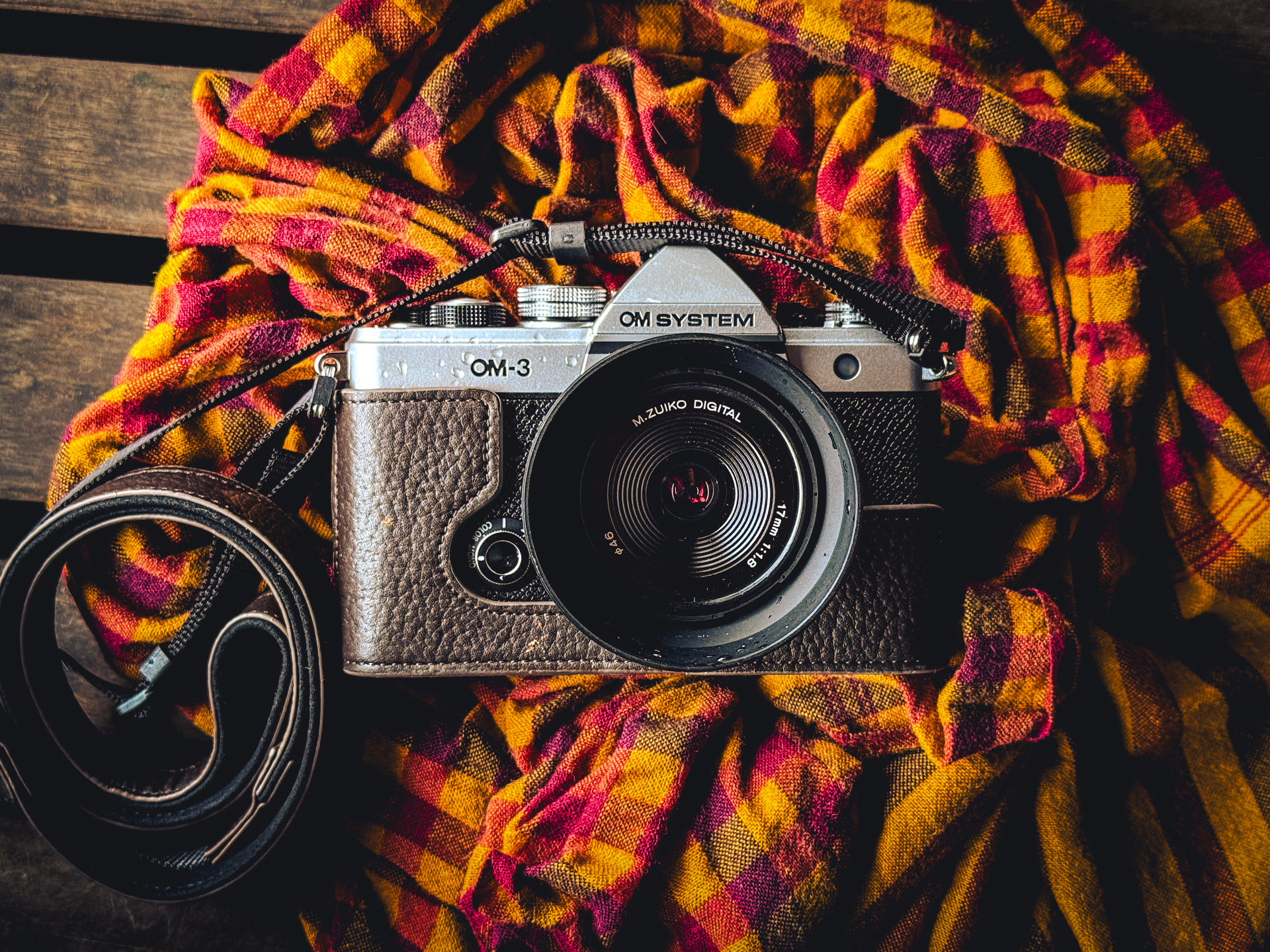 私はこれを買いました！：海外撮影で実感。コンパクトなサイズと速写性