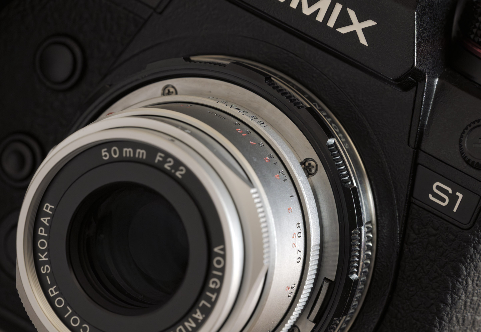 フォクトレンダー Voigtlander BRILLANT 二眼カメラ　作動 フォーカシングブリラント / 二眼レフ総合サイト 二眼里程標