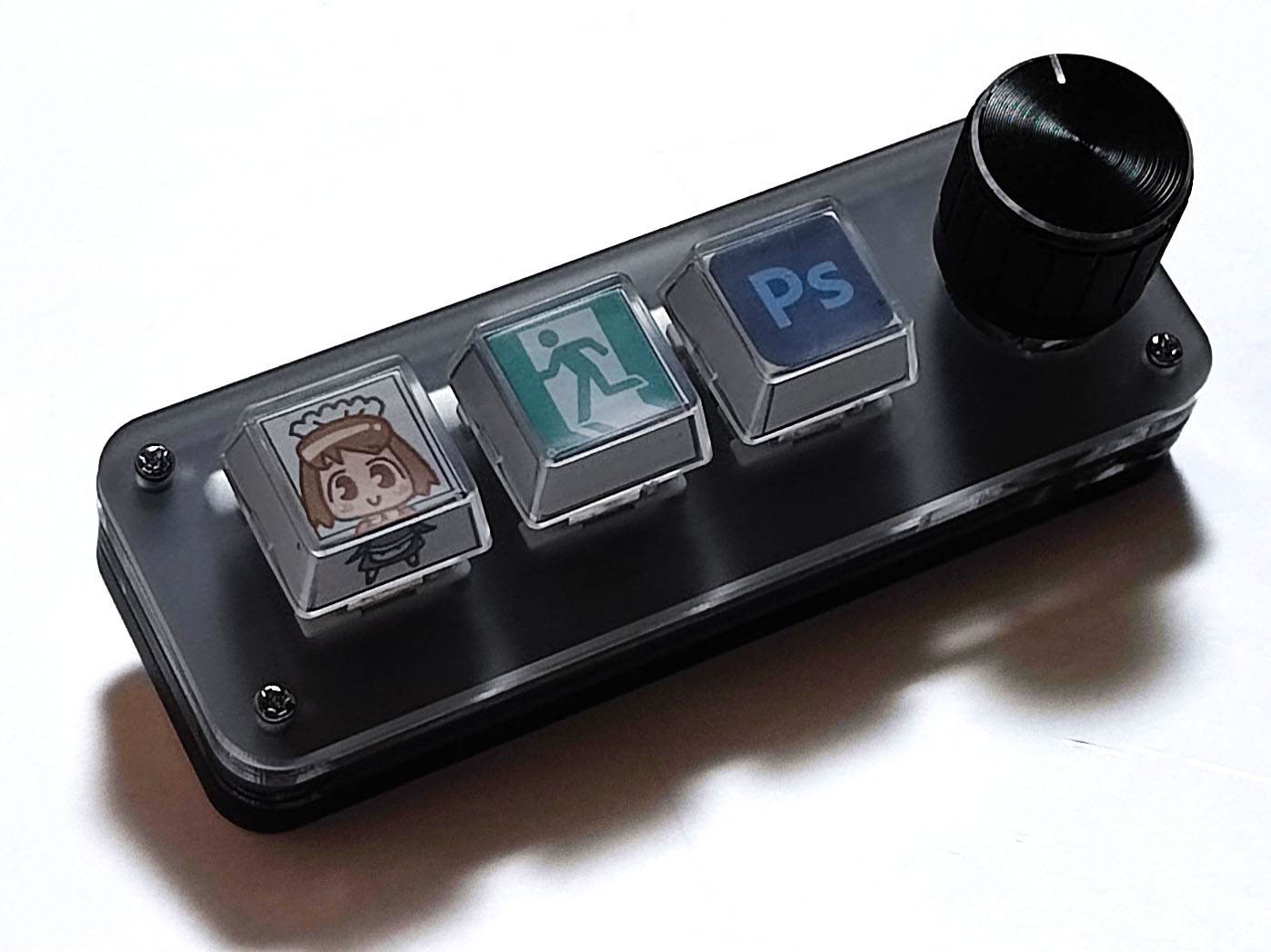 3キー+回転ノブのプログラマブルキーボード - デジカメ Watch