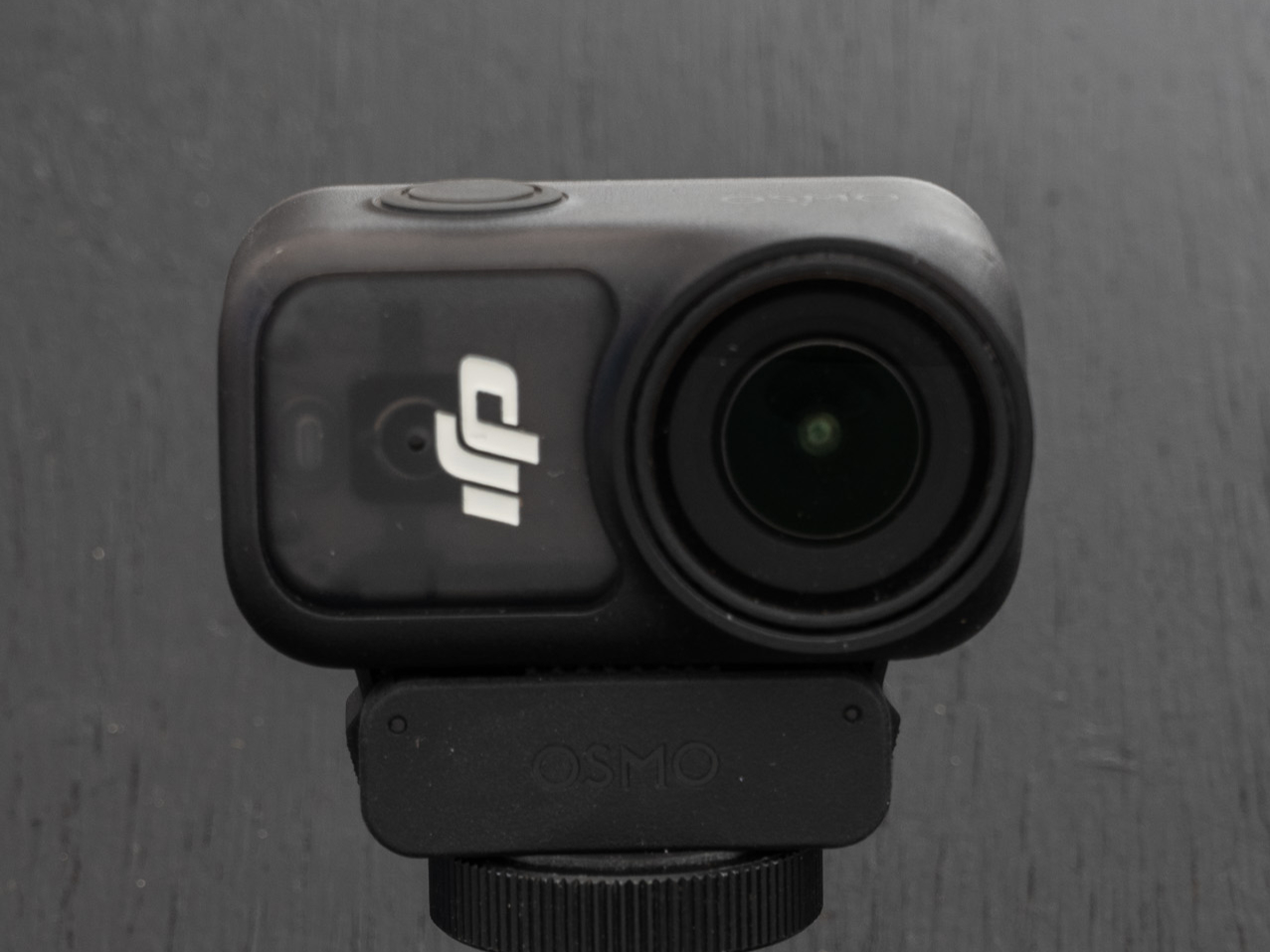 クルマとカメラ、車中泊 旅の思い出からサスペンション点検まで。小型アクションカメラ「DJI Osmo Nano」 - デジカメ Watch