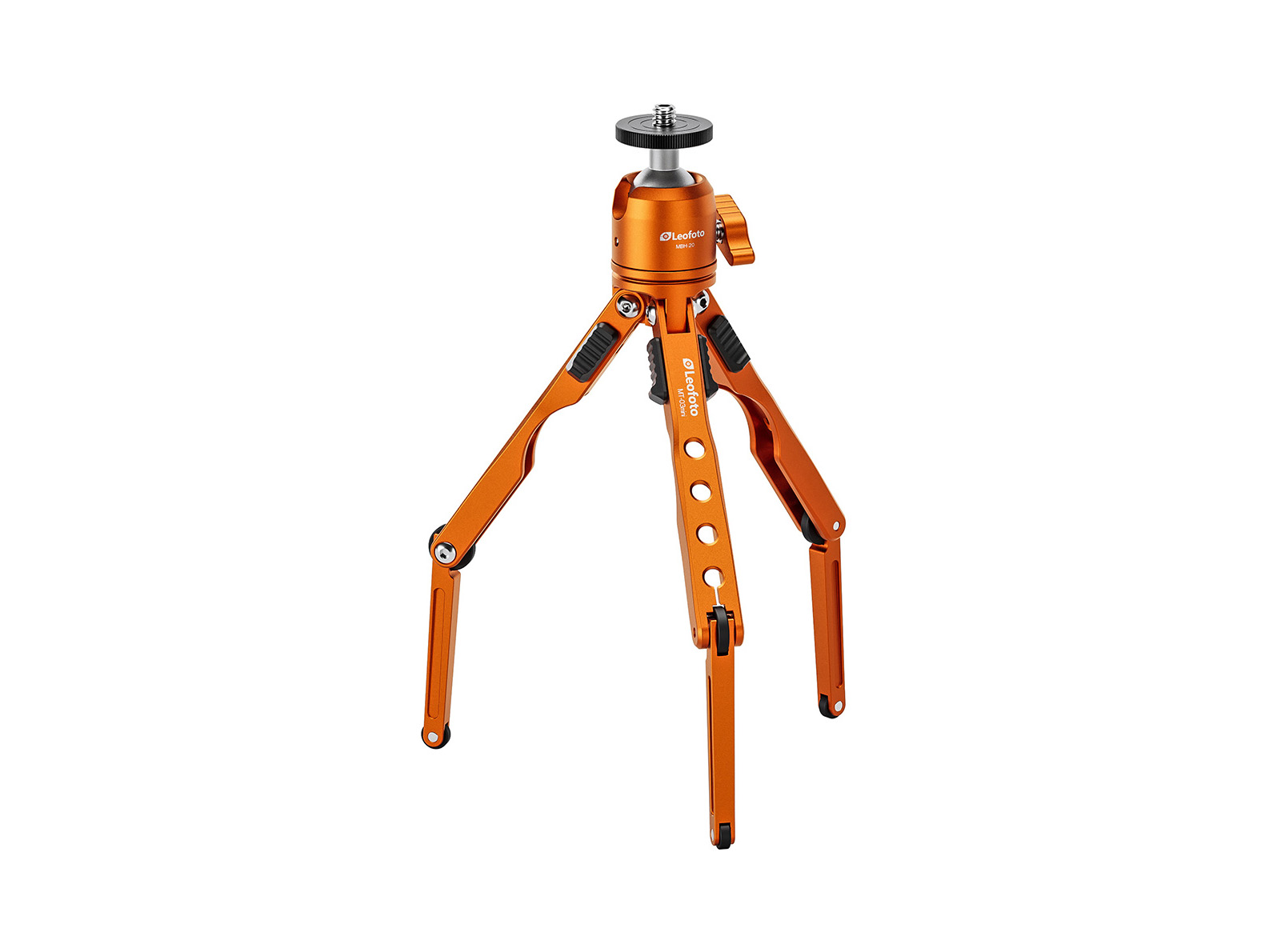 Leofotoの「カニ足」三脚に小型の新モデル　