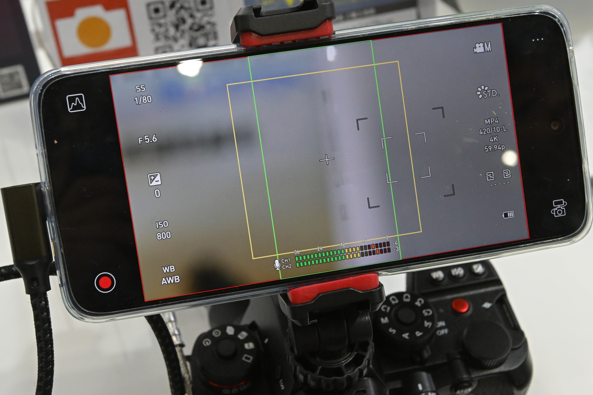 【CP+2026】動画制作アシストアプリ「LUMIX Flow」最新版が披露　スマホからワイヤレスで再生確認　LUTのリアルタイム表示も