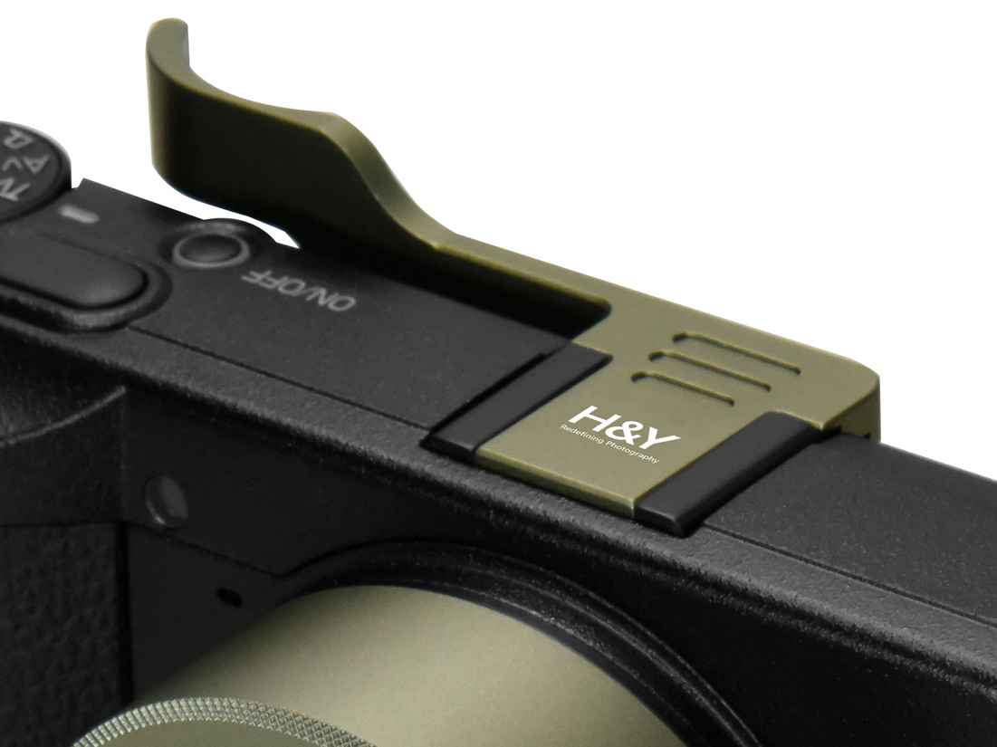 アルミ削り出しのメタルリング、サムレストなど――H&Yから「RICOH GR IV」の専用アクセサリー　