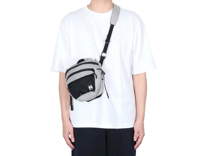 岡嶋和幸の「あとで買う」 1,773点目：軽さ、タフさ、機動力を備えた登山ショルダー - デジカメ Watch