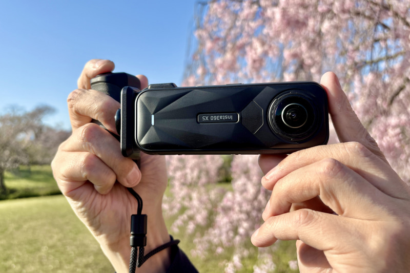 デジカメアイテム丼：360°カメラを「コンパクトデジカメのように」使う