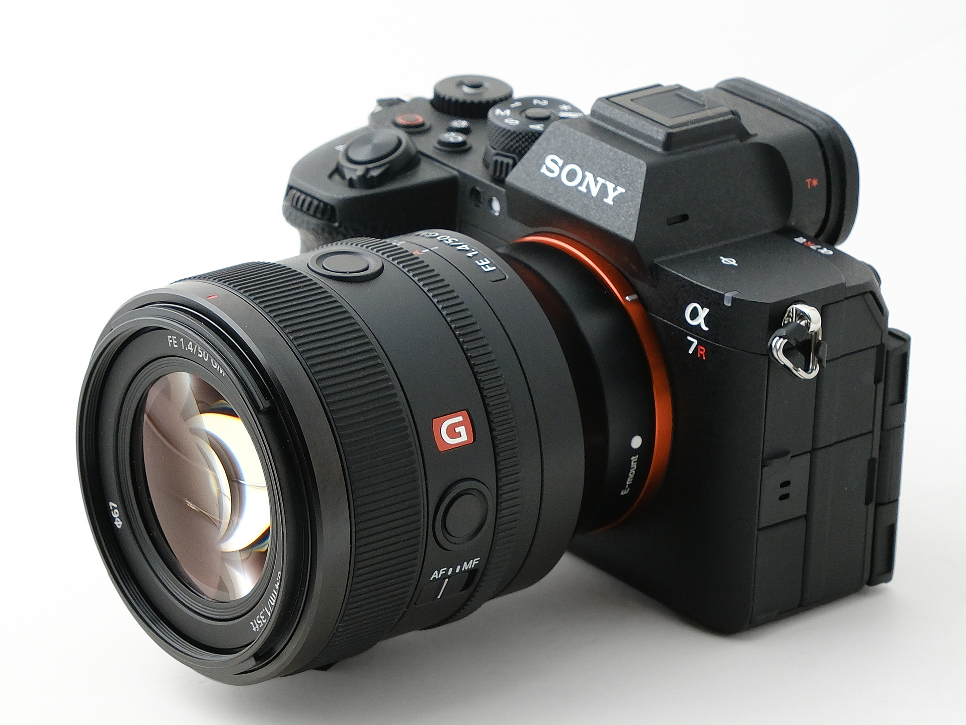 新製品レビュー：ソニー α7R VI　新開発「積層型センサー」がもたらす高画素モデルの新境地