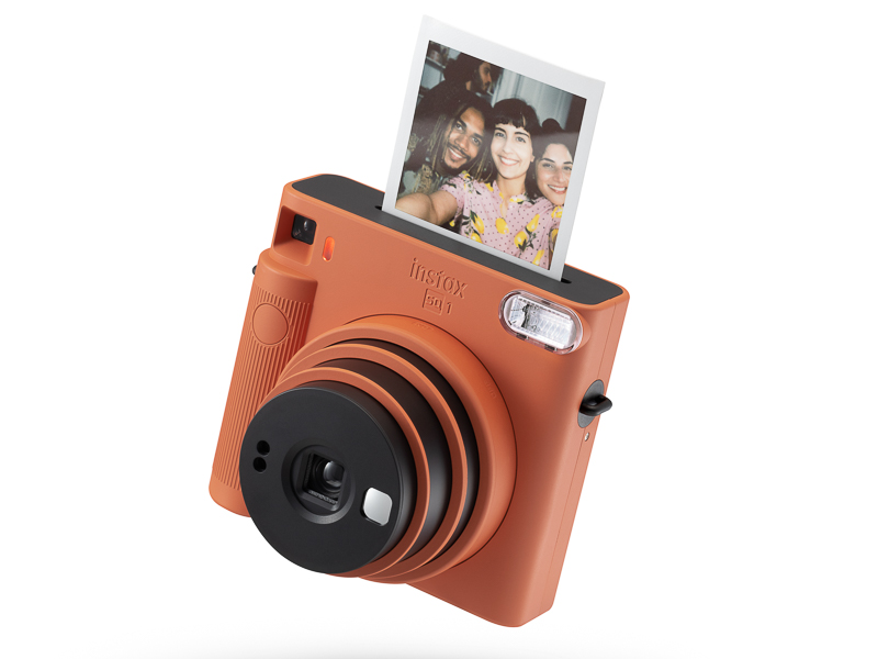 「instax SQUARE SQ1」が“想定以上の販売増”に　