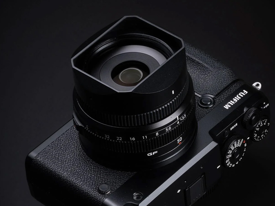 「GF50mmF3.5 R LM WR」用のアルミ製スクエアフード　