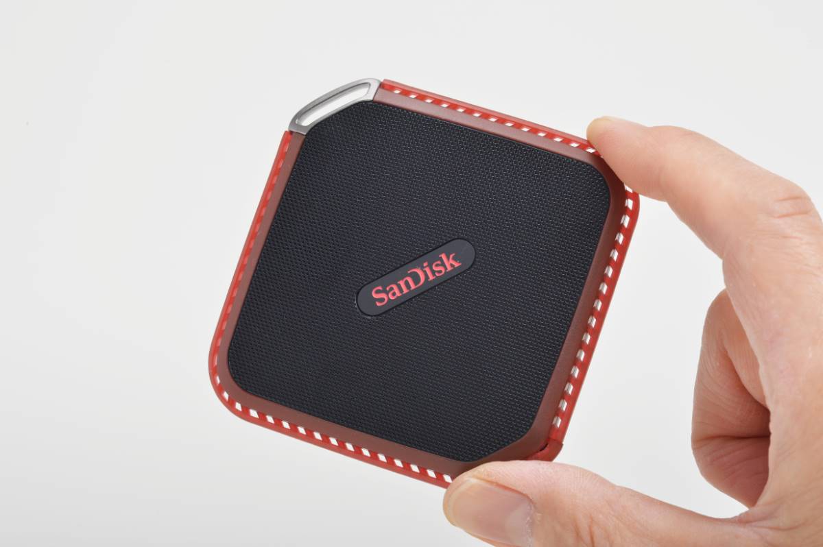100%新品お得爆速　SanDisk ポータブルSSD Extreme510 防塵防滴　国内新品 PC周辺機器